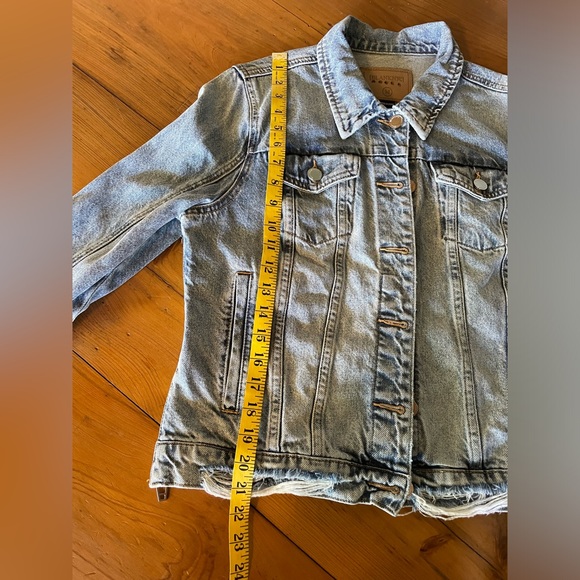 BLANK NYC Custom Sequin Madonna Fashion Large Appliqué Patch Denim Jacket Size M - Picture 13 of 13